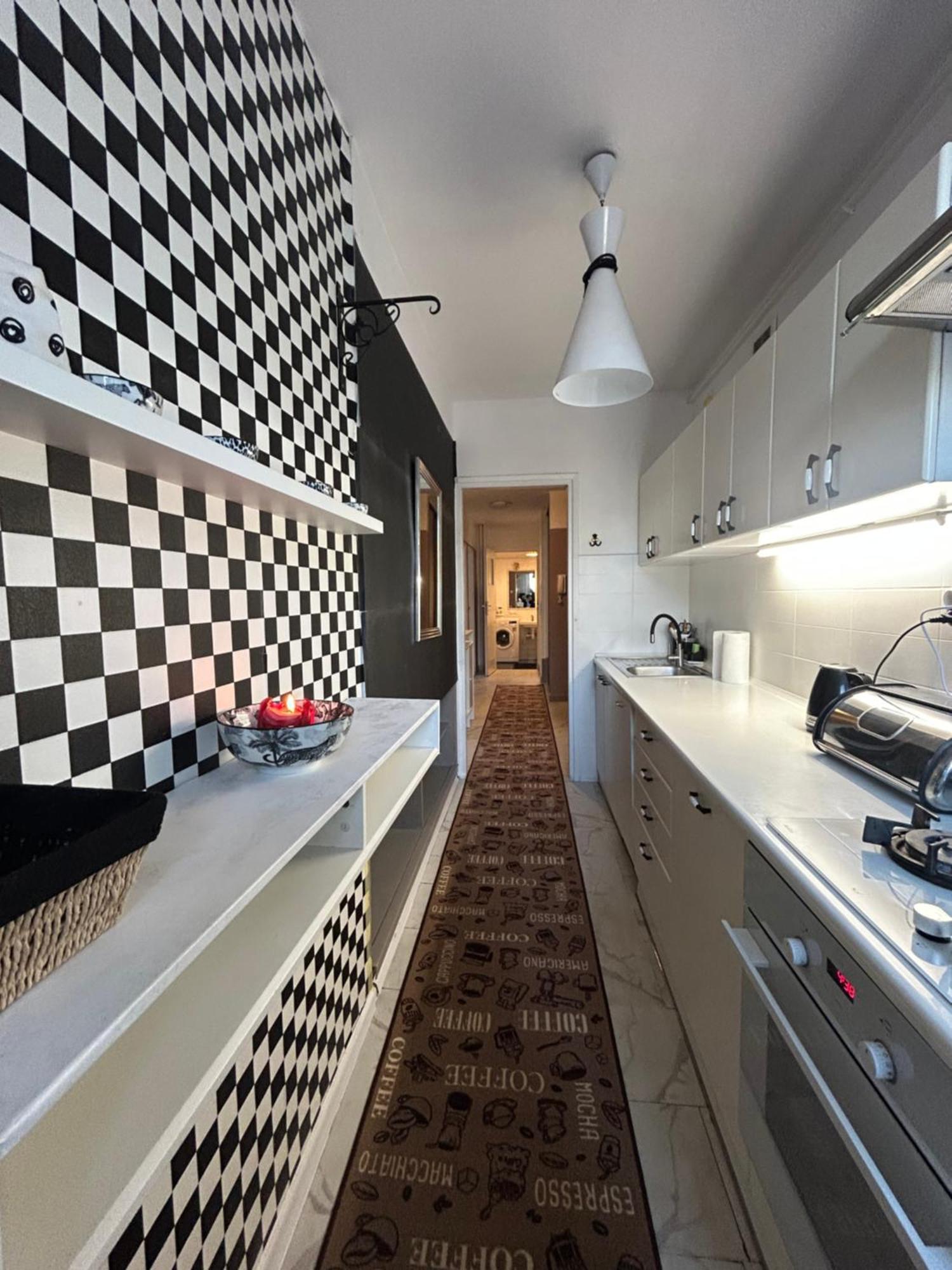 Perfect Location Two Bedrooms With Balkony Warsaw Exterior photo